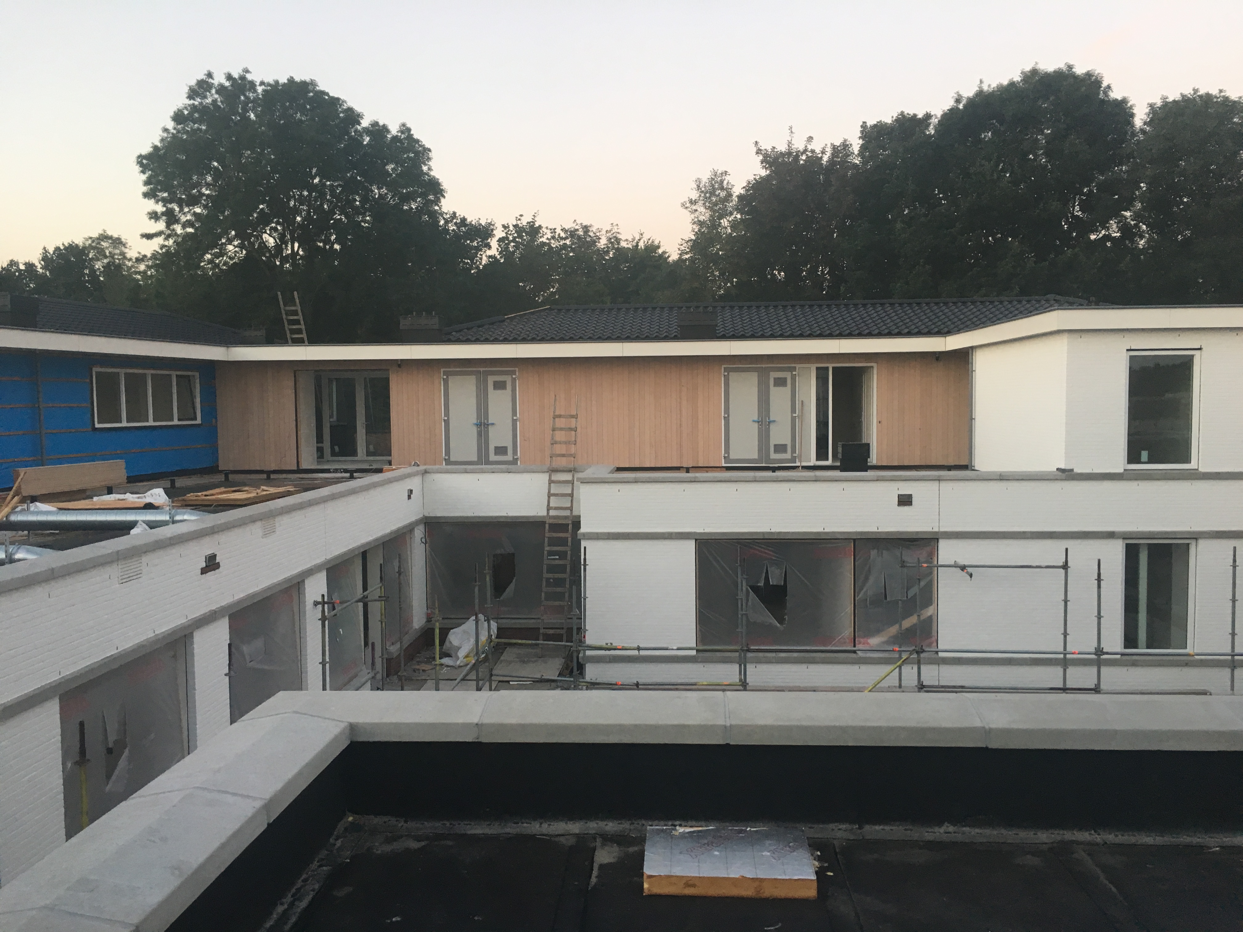 Project Heiloo Gevelbetimmering met Oregon Pine